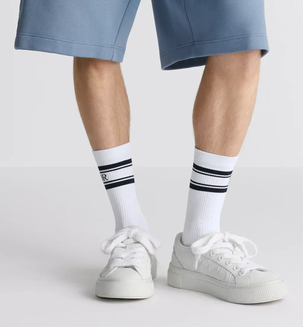 B33 Spin Sneaker